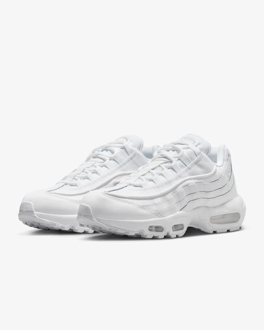 Nike Air Max 95 ESSENTIAL